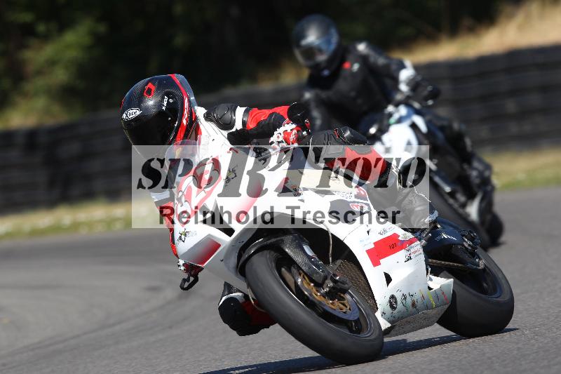 Archiv-2022/50 09.08.2022 MSS und TÖFF Track Day ADR/Gruppe blau/team